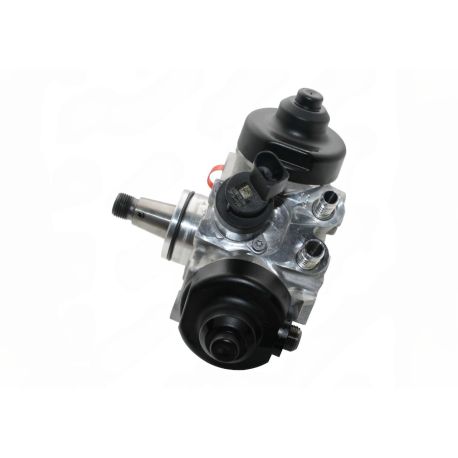 Pompe à haute pression pour AUDI A5 Cabriolet (8F7) 3.0 TDI quattro 240 CV - 0445010677