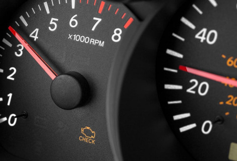 Mon voyant moteur est allumé mais je n'ai pas de problème  pourquoi