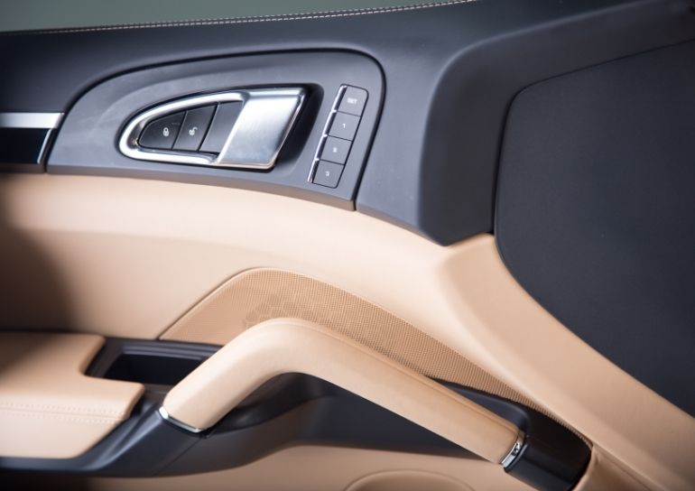 comment-savoir-finition-voiture