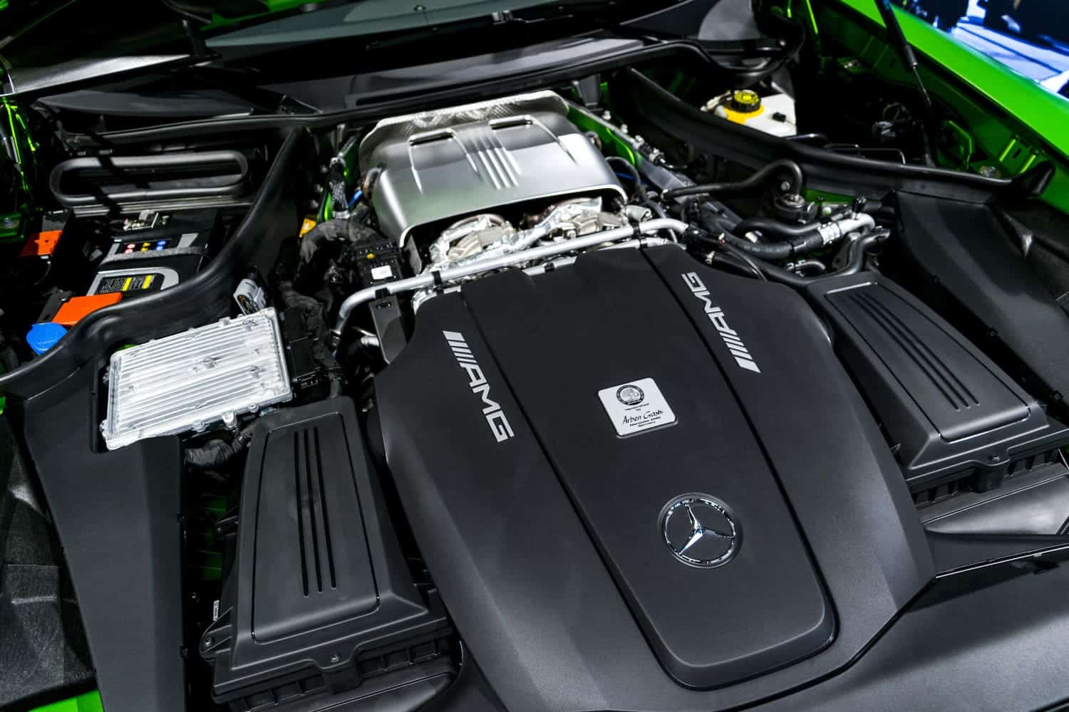 Bi turbo amg V8