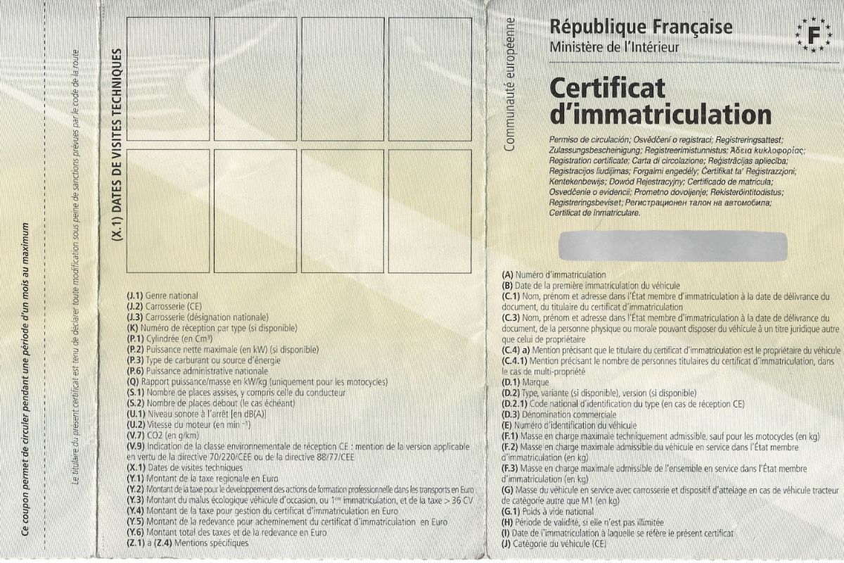 code moteur sur la carte grise